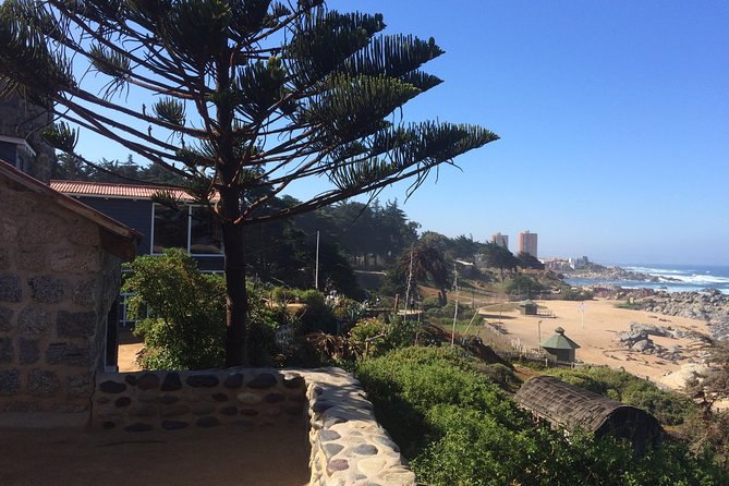 Isla Negra and Vina Undurraga