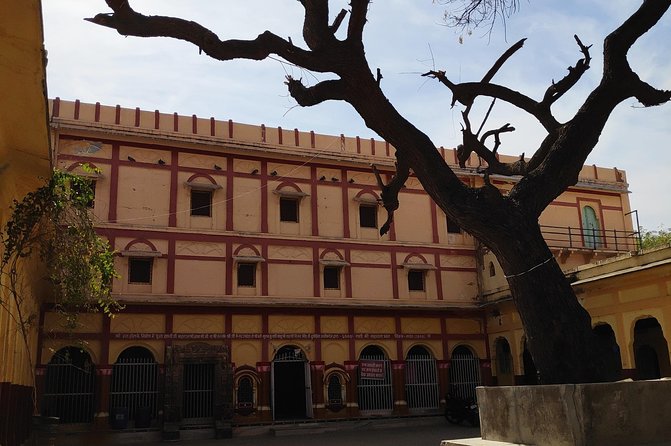 Jodhpur Sightseeing and Osian Camel Safari Private Tour