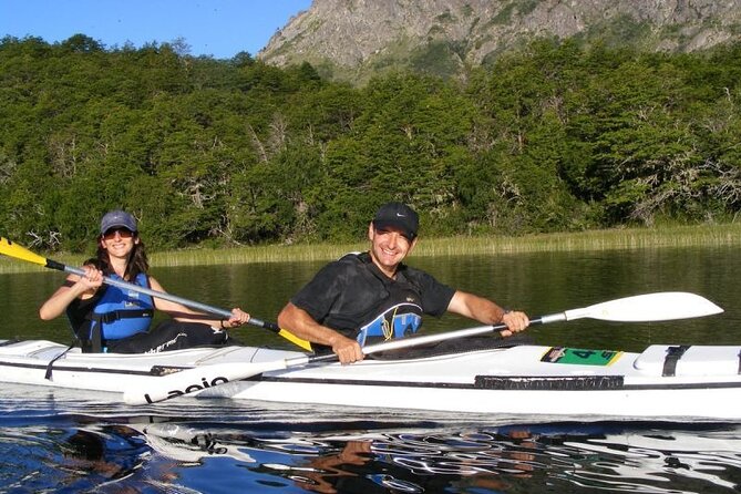 Kayaking in Machonico Lakes on the Siete Lagos Trail