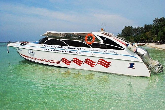 Koh Bulone to Koh Ngai by Satun Pakbara Speed Boat