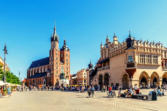 Krakow and Auschwitz Small Group Tour From Lodz With Lunch