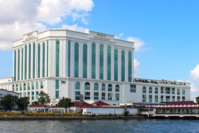 Kuala Lumpur City to Johor Bahru 1-way Transfer - Pickup Information