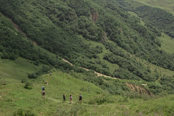 Kuzun - Laza 1 Day Hiking - Location and Meeting Points