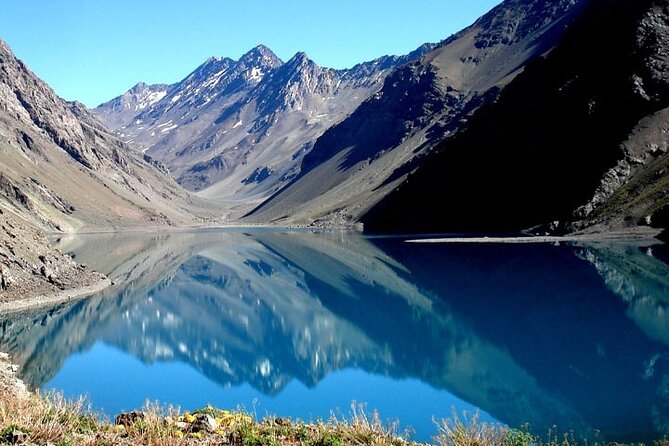 Laguna Del Inca Portillo and Viña San Esteban Private Tour With Wine Tasting - Tour Highlights