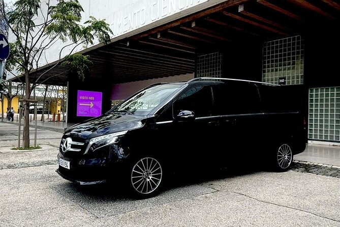 Lisbon Airport Transfer - Service Details