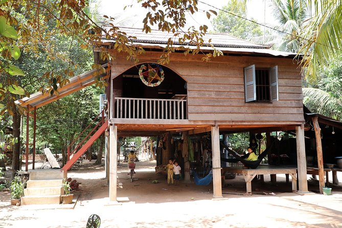 Local Wellness Experience - Cupping, Health Drink, Incense Making & Blessing