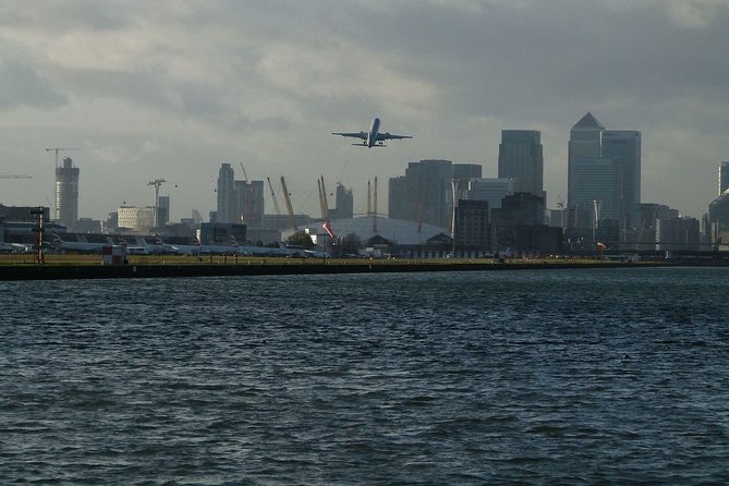 London City Airport Private Transfers To/From London (Postcode WC1 to Wc2) - Transfer Details