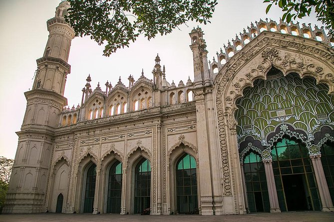 Lucknow Sightseeing - Additional Information