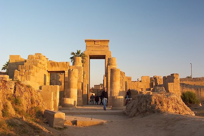 Luxor: Sunrise Hot Air Balloon Ride With Private West Bank Tour