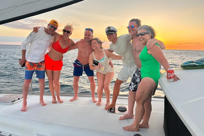 Luxury and Adventure: Coral Dreams Catamaran Playa Tamarindo