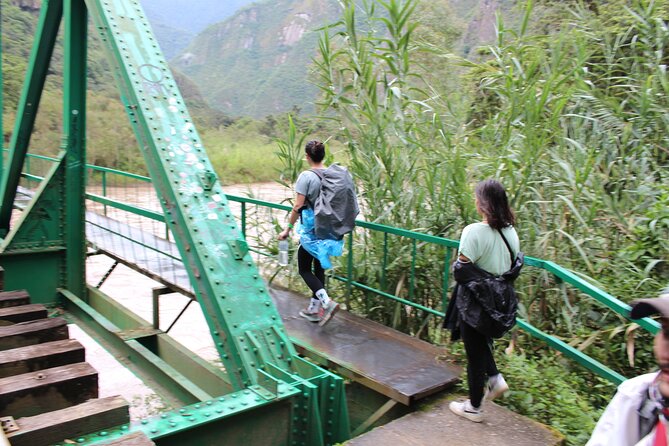 MACHU PICCHU BY CAR 2 Days - Tour Itinerary