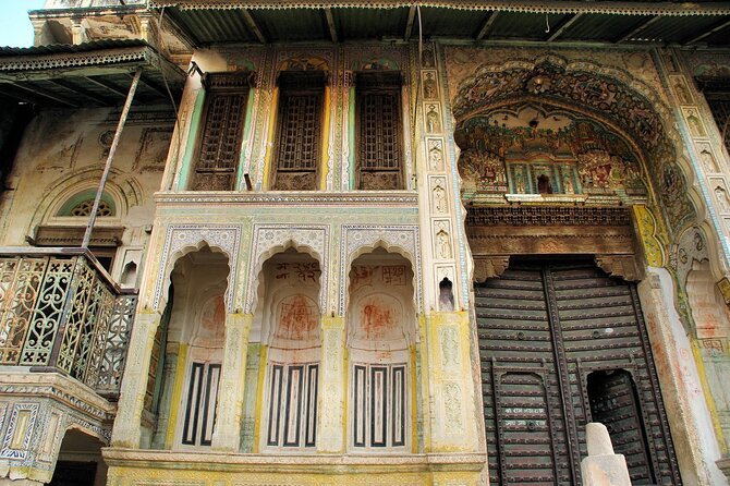 Mandawa Frescoes, Murals and Havelis From Delhi - Captivating Murals of Mandawa