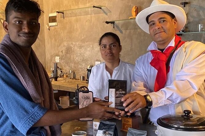 Medellin Barista Workshop in a Colombian Coffee Farm