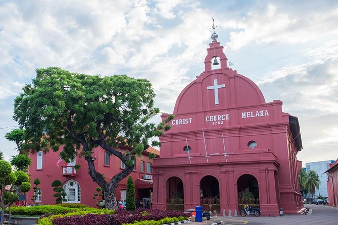 Melaka City Tour & Taming Sari Tower From Kuala Lumpur With Lunch - Inclusions and Exclusions