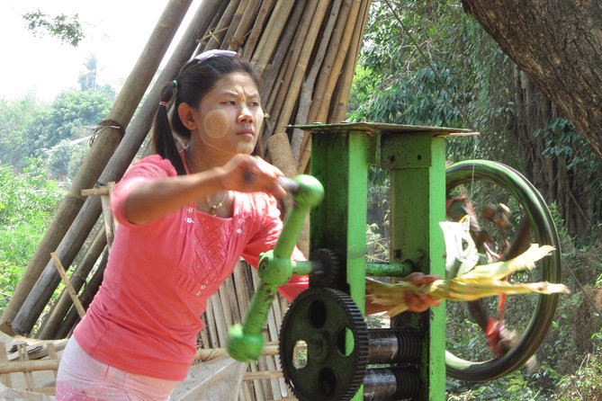 : Memorable Moment in The Heart of Yangon (08:00 AM - 06:00 PM)Full Day Tour - Meeting and Pickup