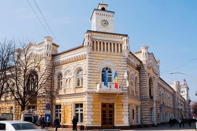 Milestii Mici Winery - City Tour of Chisinau