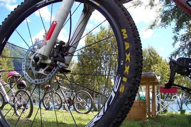Mountain Bike at Lake Gutiérrez- La Espina