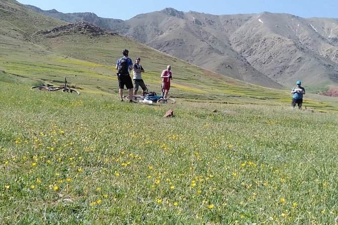 Mountain Biking Adventure in High Atlas - Lunch and Transportation Information