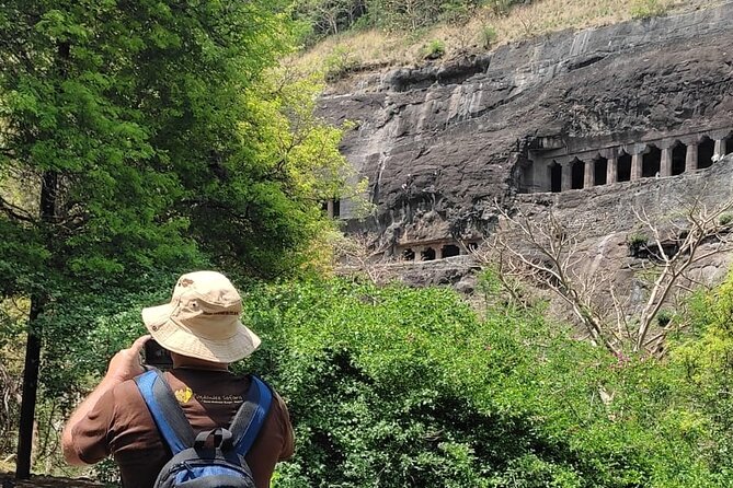 Mumbai to Aurangabad: Ajanta, Ellora & Aurangabad Exploration