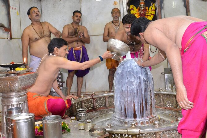Mumbai to Bhopal Visit Ancient Caves, Temples & Mughal Monuments - Additional Information