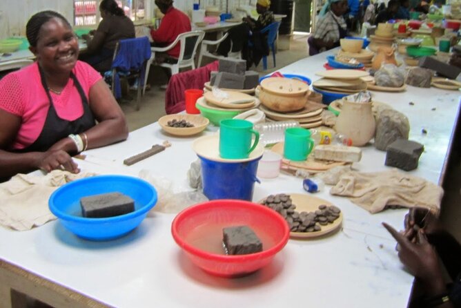 Nairobi Souvenir Shopping and Historical Half Day Tour - Tour Overview