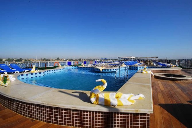 Nile Cruise From Aswan to Luxor for 3 Nights 4 Days With Tours and Guide
