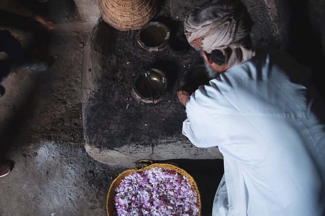 Oman Damasks Rose Experience - Inclusions