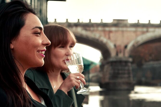 On the River: Aperitif, Cooking Class and Roman Dinner - Activity Overview