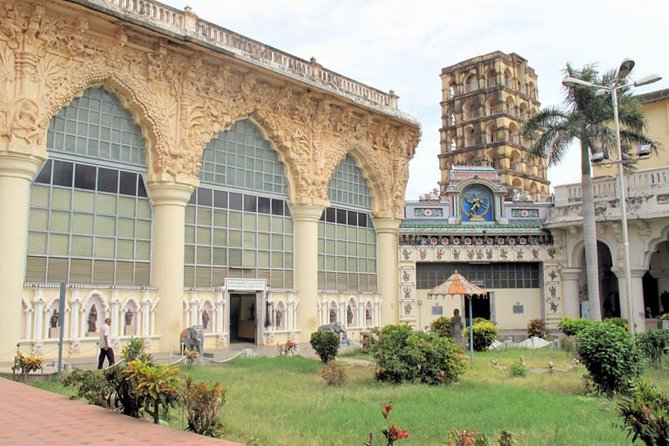 One-Day Tour From Madurai to Trichy and Thanjavur