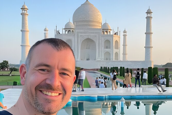 Over Night Agra & Fatehpur Sikri Trip From Delhi by Car - Pickup Information