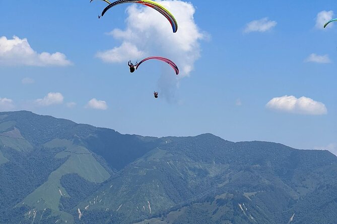Paraglading Tour in Medellin