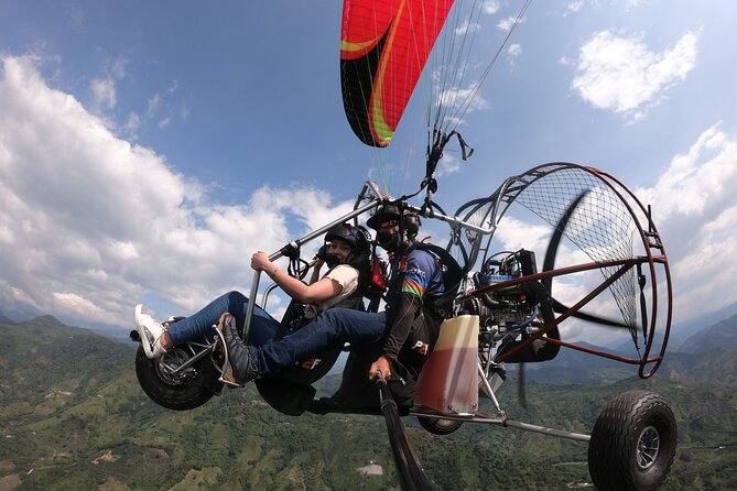 Paratrike Experience Over the Sky of Colombia
