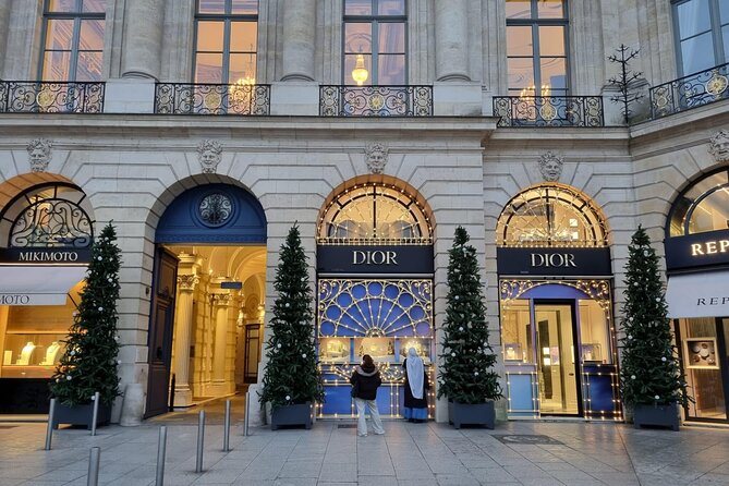 Parisian Luxury, Between Rhinestones and Sequins - Tour Inclusions