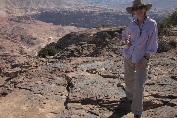 Petra Guided Trails ( Jabel Umm Al Biyara Trail )
