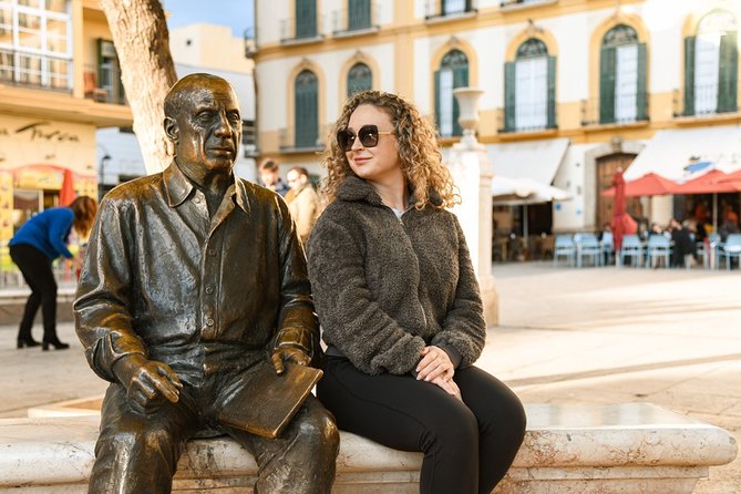 PICASSO IN MALAGA Private Walking Tour – by OhMyGoodGuide
