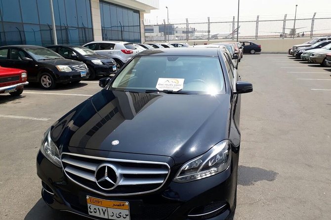 Pickup Transfer From Cairo Airport to Downtown Hotel