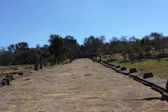 Preah Vihea Temple Tour by Car