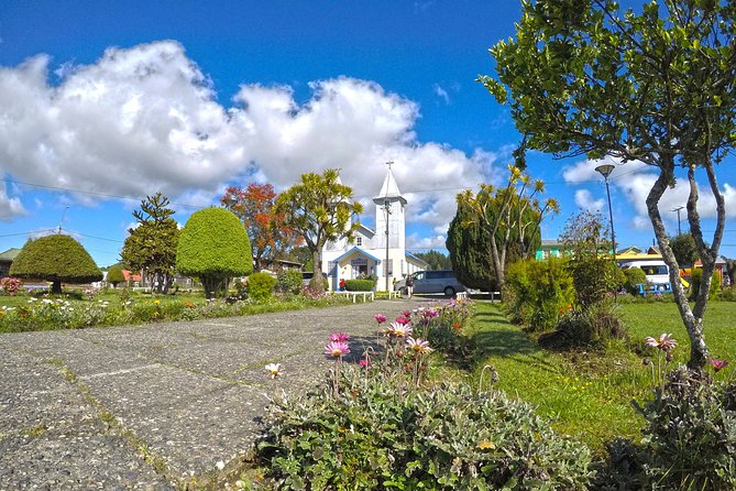 Premium Full Day Shared Tour to Chiloé: Chacao, Castro and Dalcahue - Tour Highlights