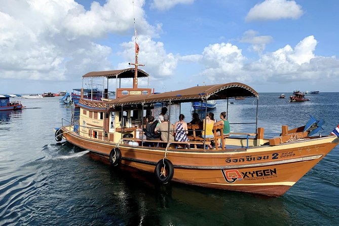Premium Snorkel Tour to the Bays of Koh Tao Onboard the Oxygen - Pickup Information
