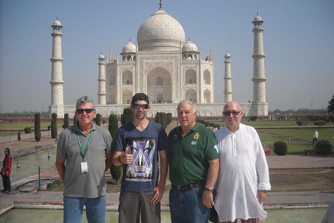 Private 02- Day Tajmahal Sunrise Tour By Flight From Goa