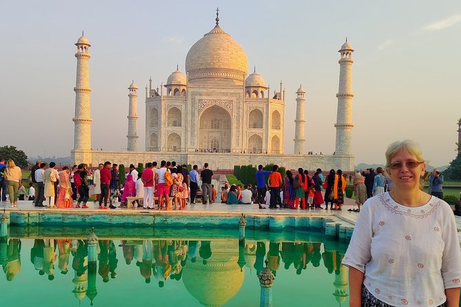Private Agra Same Day Guided Tour From Delhi With Lunch - Overview of the Tour
