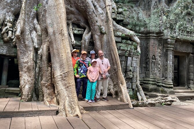 Private Angkor Wat and Lost Temple Jungle Tour - Transportation and Guide