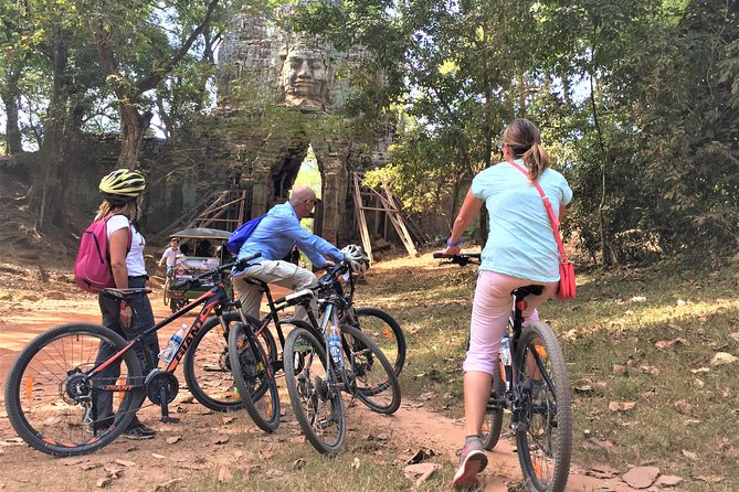 Private Angkor Wat Sunrise Bayon Ta Prohm by Bike