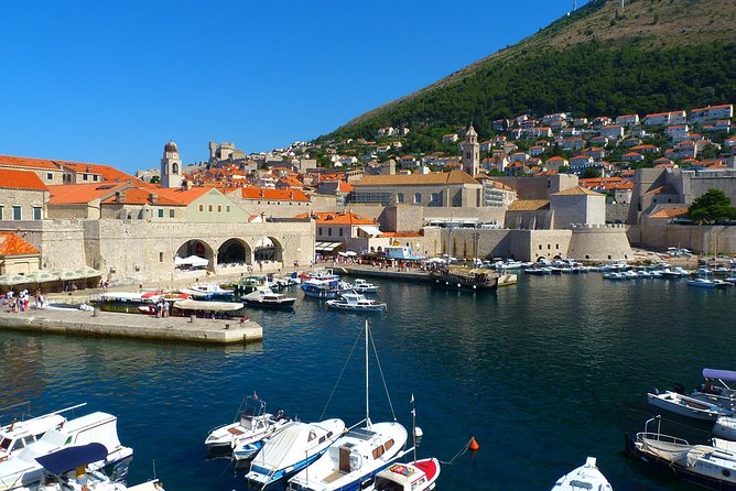 Private Arrival or Departure Transfer in Dubrovnik (Hotel or Airport Pick-Up)
