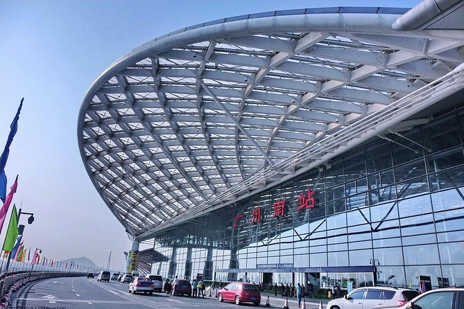 Private Baiyun Airport Arrival Transfer to Guangzhou South Railway Station