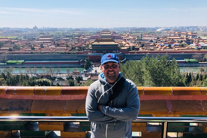 Private Beijing Evening Tour of Jingshan Park and Hutong - Tour Overview