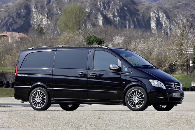 Private Chauffeured Day Trip to Brighton Pier From London in a Luxury Minivan - Luxurious Chauffeured Minivan Transportation