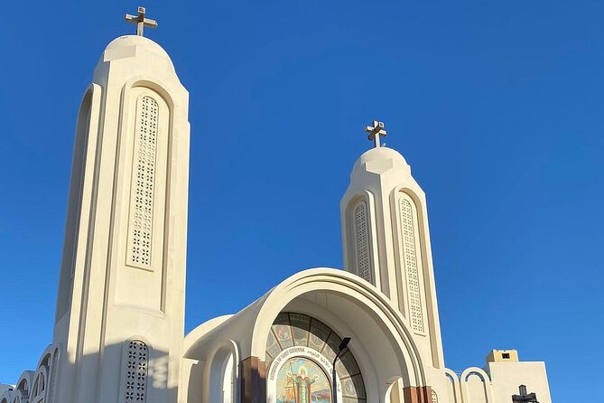 Private City Tour & Shopping Experience in Hurghada