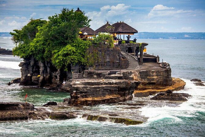 Private Day Tour in Ubud and Tanah Lot Temple - Pickup Information
