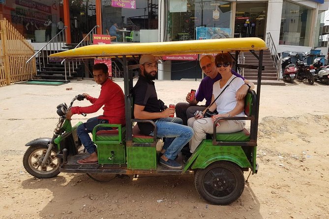 Private Day Tour of Taj Mahal With Old Agra Heritage Walk and Rickshaw Ride - Tour Inclusions